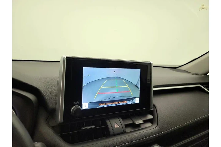 $30998 : Toyota RAV4 2024 XLE 4dr SUV image 6