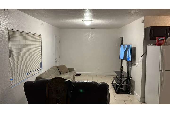 $1650 : Casa en renta image 5
