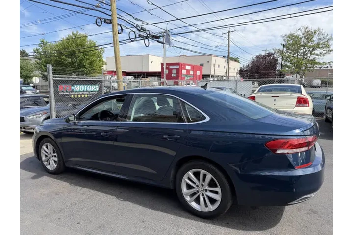 $8699 : 2020 Passat SE image 8
