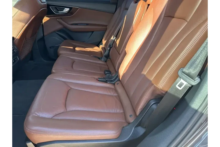 $15999 : Audi Q7 2018 AWD 3.0T quattr image 7