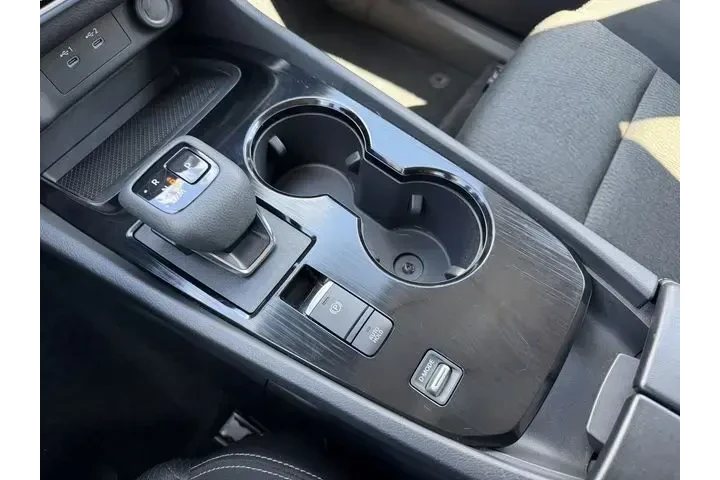 $21083 : Nissan Rogue 2025 SV 4dr Cro image 10