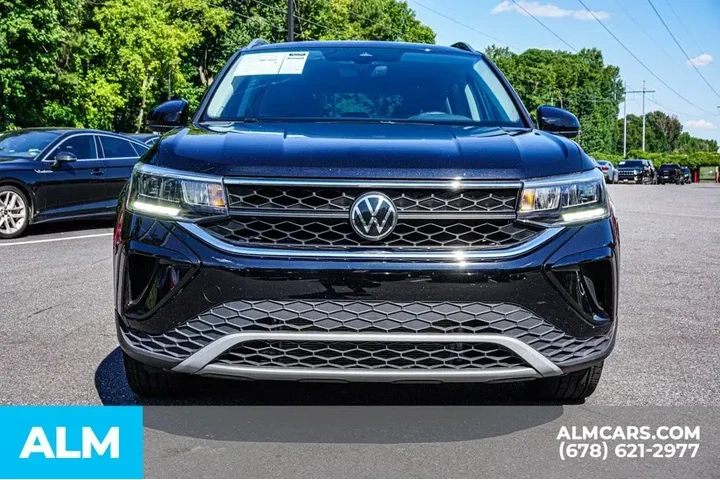 $20920 : Volkswagen Taos 2024 SE 4dr image 10