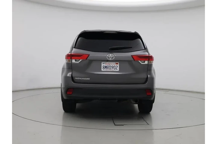 $25998 : Toyota Highlander 2019 LE 4d image 6