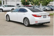 $23991 : Lexus ES 350 2018 4dr Sedan thumbnail