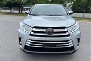 $23500 : 2019 Highlander XLE thumbnail