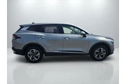 $24999 : Kia Sportage 2025 LX 4dr SUV thumbnail