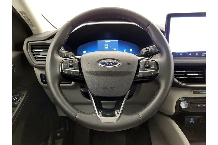 $24998 : Ford Escape Plug-In Hybrid 2 image 10