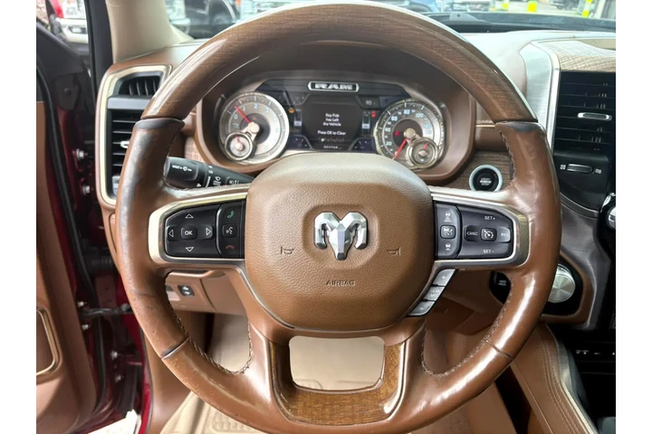 2019 RAM 1500 Longhorn Crew C image 10