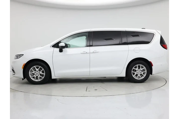 $27998 : Chrysler Pacifica 2023 Touri image 3