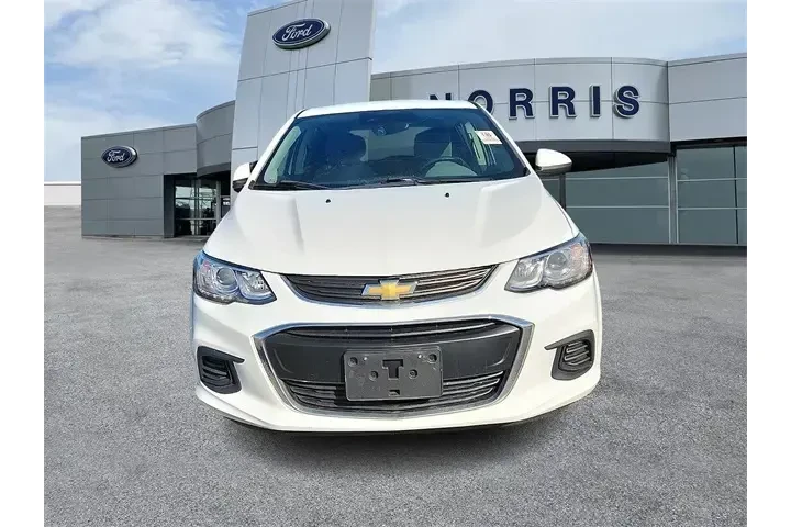 $12488 : Chevrolet Sonic 2020 LT 4dr image 2