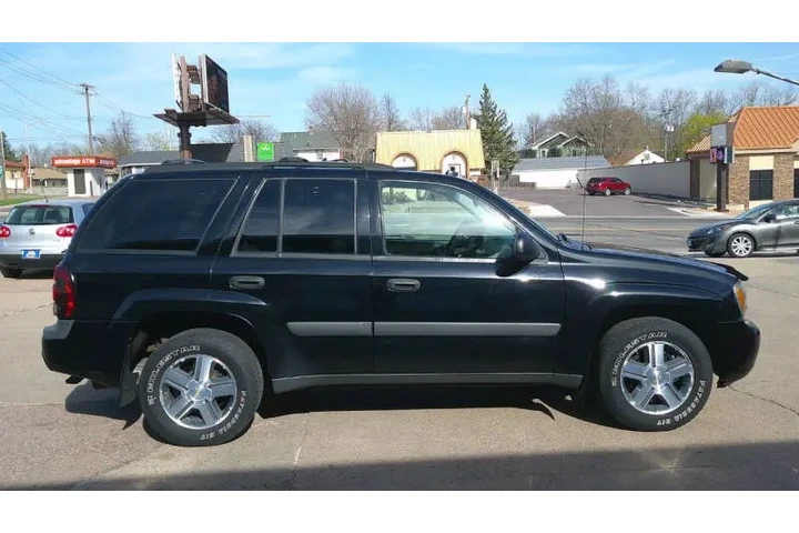 $5999 : 2005 TrailBlazer LS image 3
