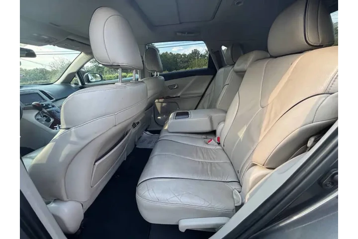 $12500 : 2009 Venza AWD V6 image 10
