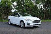 2019 Fusion Hybrid SE