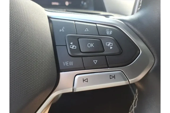 $31900 : Volkswagen Atlas Cross Sport image 8