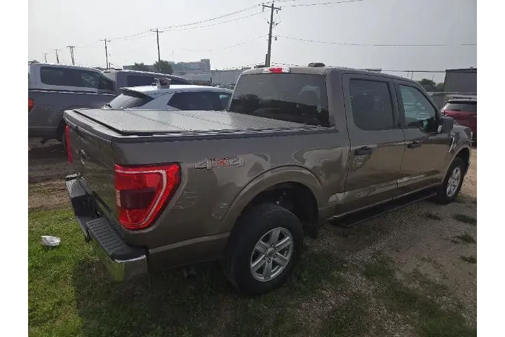 $31086 : Ford F-150 2021 4x4 XL 4dr S image 3