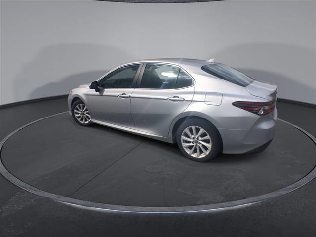 $23500 : PRE-OWNED 2021 TOYOTA CAMRY LE image 6