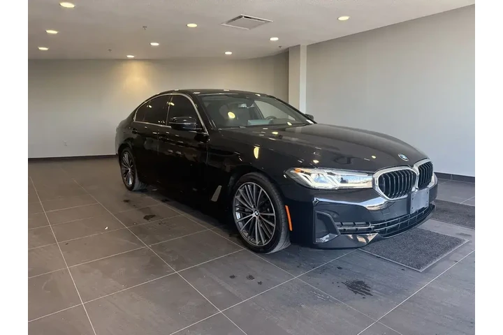 $34984 : BMW 5 Series 2023 530i 4dr S image 4