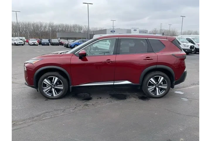 $24987 : Nissan Rogue 2023 AWD SL 4dr image 2