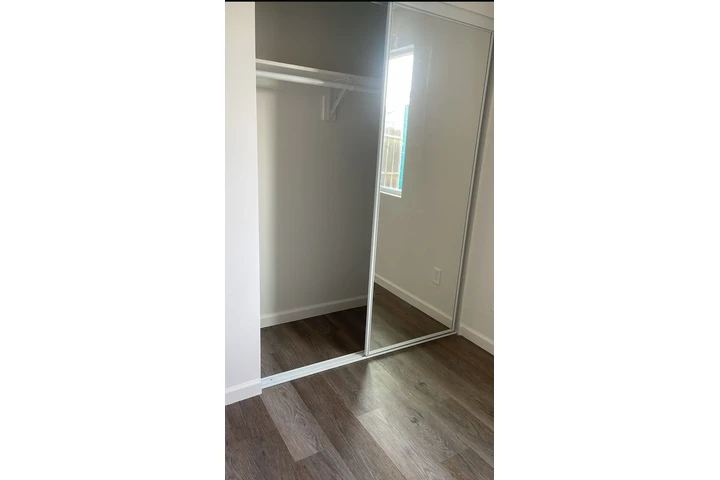 $850 : Rento cuarto image 1