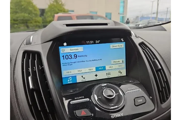 $14726 : Ford Escape 2017 Titanium 4d image 9