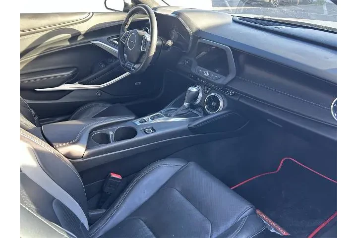 $32995 : Chevrolet Camaro 2017 SS 2dr image 8