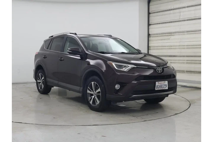 $19998 : Toyota RAV4 2018 XLE 4dr SUV image 1