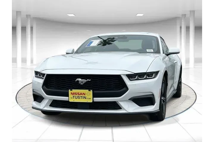 $30998 : Ford Mustang 2025 EcoBoost 2 image 6