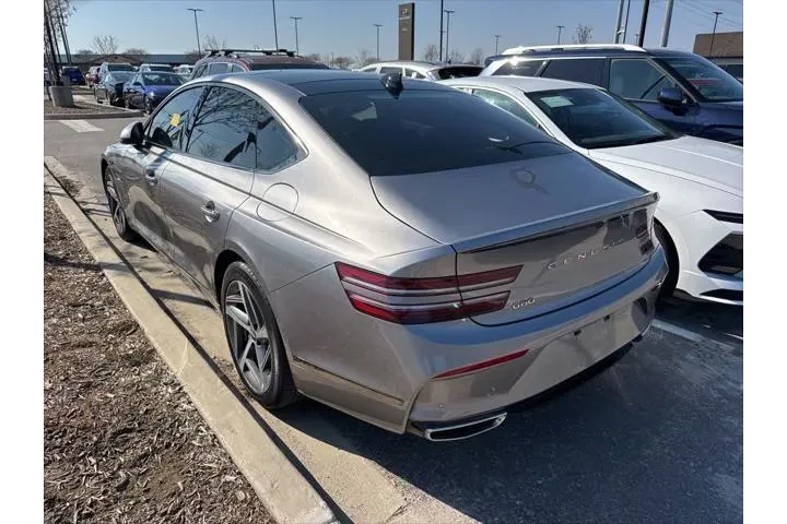 $29978 : Genesis G80 2023 AWD 2.5T 4d image 4