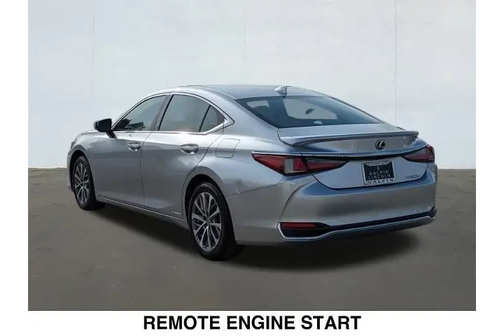 $28275 : Lexus ES 300h 2022 4dr Sedan image 3