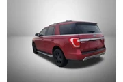 $38499 : Ford Expedition 2021 4x4 XLT thumbnail