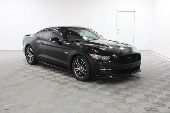 $26988 : Ford Mustang 2017 GT 2dr Fas image 1