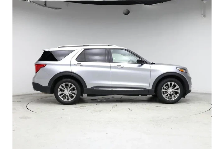 $27998 : Ford Explorer 2023 AWD Limit image 7