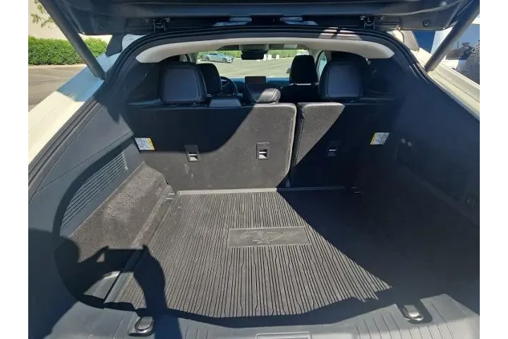 $21000 : Ford Mustang Mach-E 2021 AWD image 8