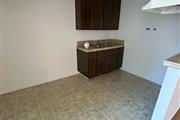 $1700 : HAWTHORNE APT. 1 REC. thumbnail