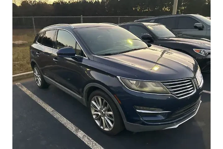 $15998 : Lincoln MKC 2017 Reserve 4dr image 2