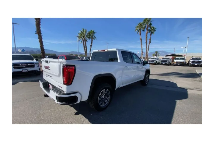 $60500 : 2025 Sierra 1500 image 8