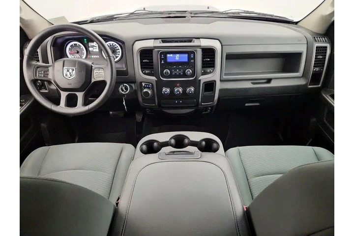 $18998 : Ram 1500 2015 4x2 Express 4d image 1