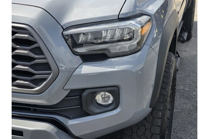 $37999 : Toyota Tacoma 2021 4x4 TRD P image 6