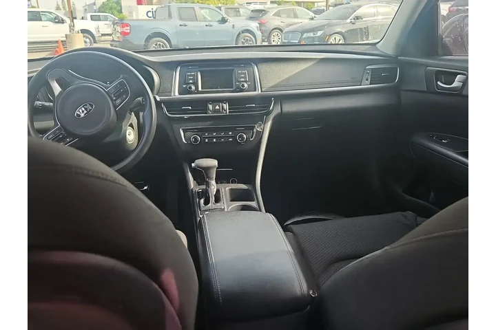 $10000 : Kia Optima 2016 LX 4dr Sedan image 10