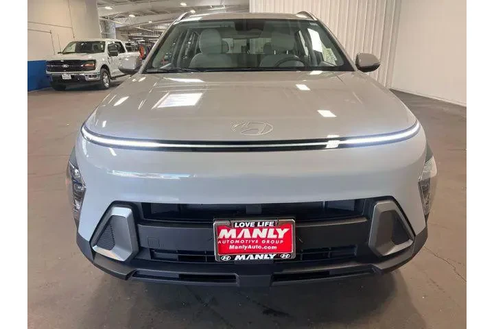 $22979 : Hyundai KONA 2024 AWD SEL 4d image 9