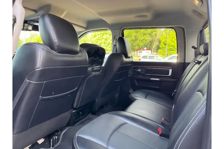 $39950 : 2018 RAM 2500 Laramie image 9