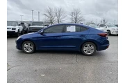 $13489 : Hyundai ELANTRA 2019 SEL 4dr thumbnail