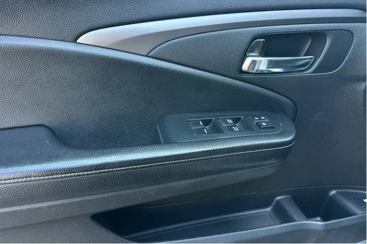 $25900 : Honda Ridgeline 2020 AWD RTL image 10