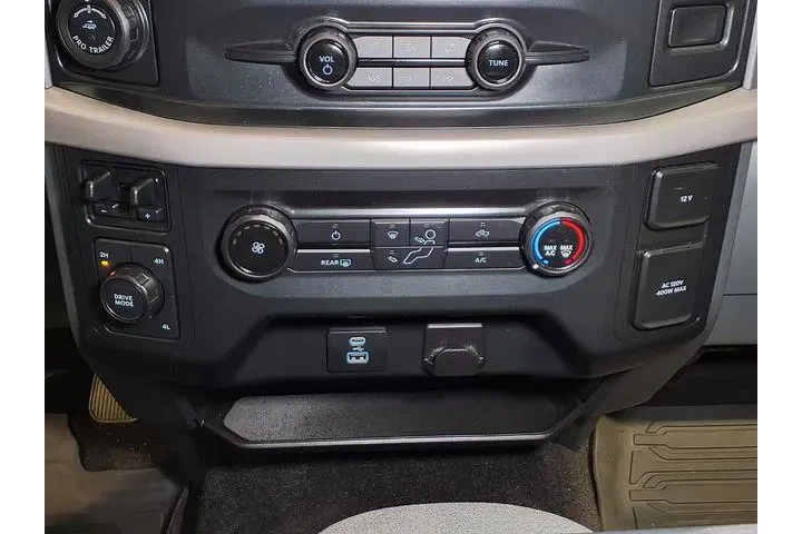 $32998 : Ford F-150 2022 4x4 XL 4dr S image 8