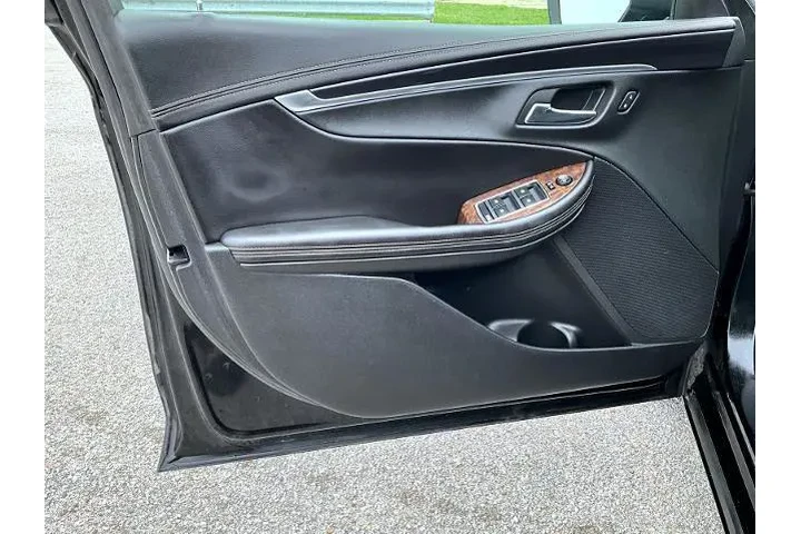 $12995 : Chevrolet Impala 2015 LT 4dr image 10