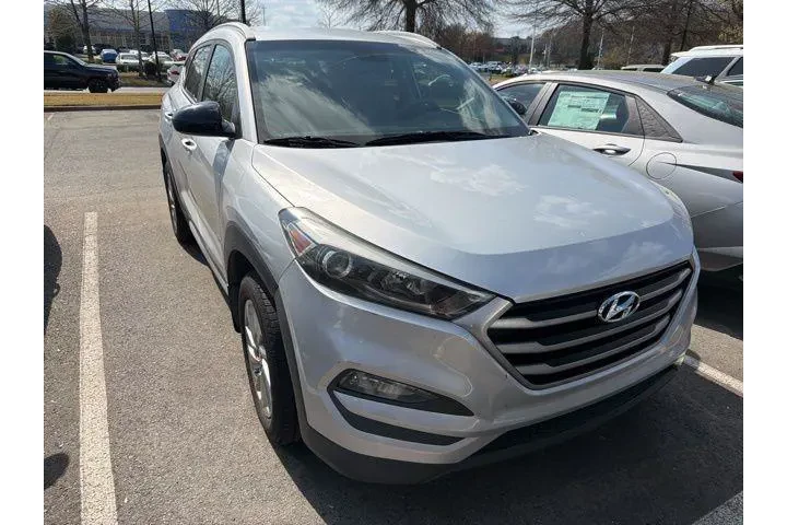$12844 : Hyundai TUCSON 2018 SEL 4dr image 2