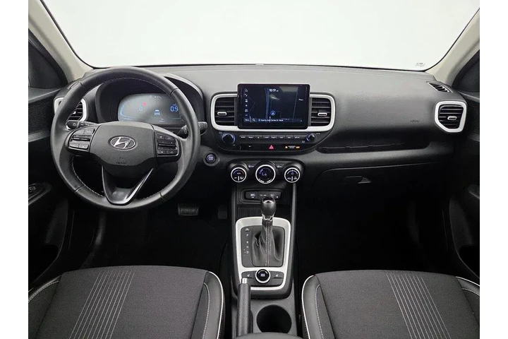 $20998 : Hyundai VENUE 2023 Limited 4 image 9