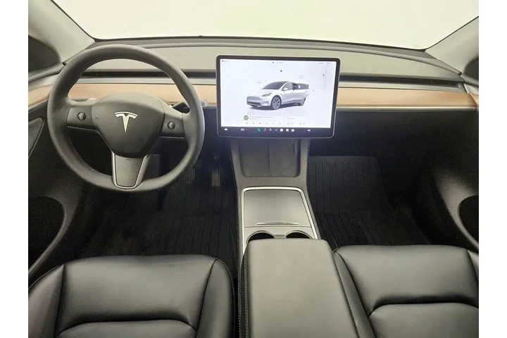 $36998 : Tesla Model Y 2024 AWD Long image 9