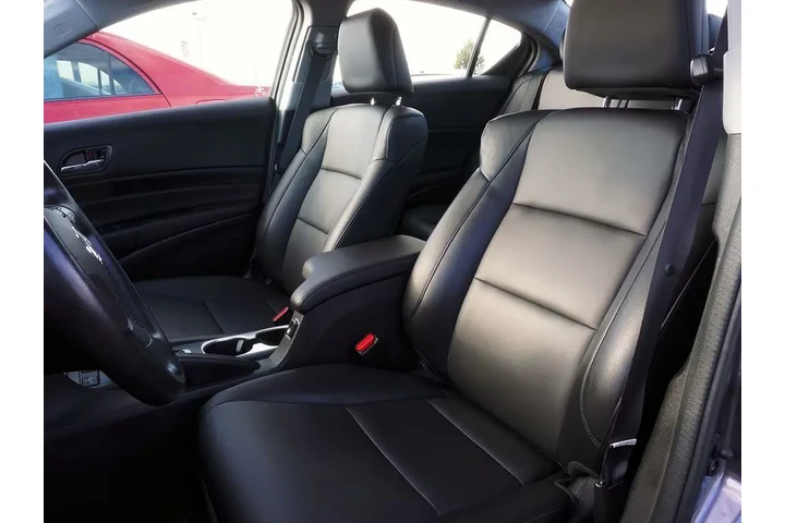 $20999 : Acura ILX 2018 4dr Sedan image 9