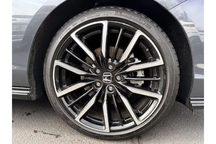 $31999 : Honda Accord Hybrid 2024 Tou image 7